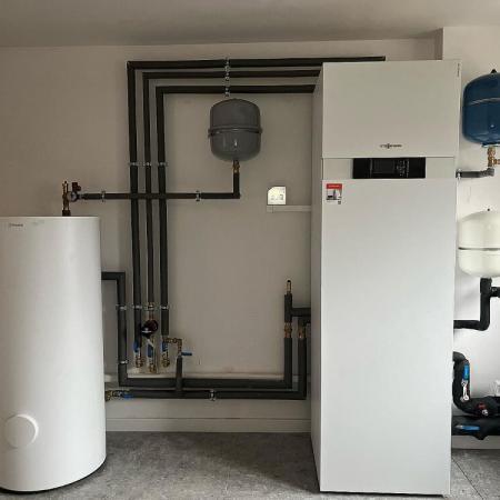 Gruntowa pompa ciepła Vitocal 222 G - bufor 120l