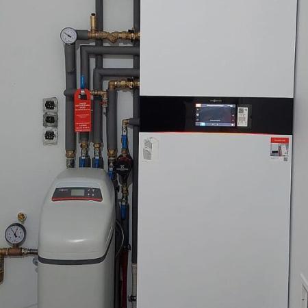 Kotłownia z PC 222 S R32 - stacja uzdatniania wody